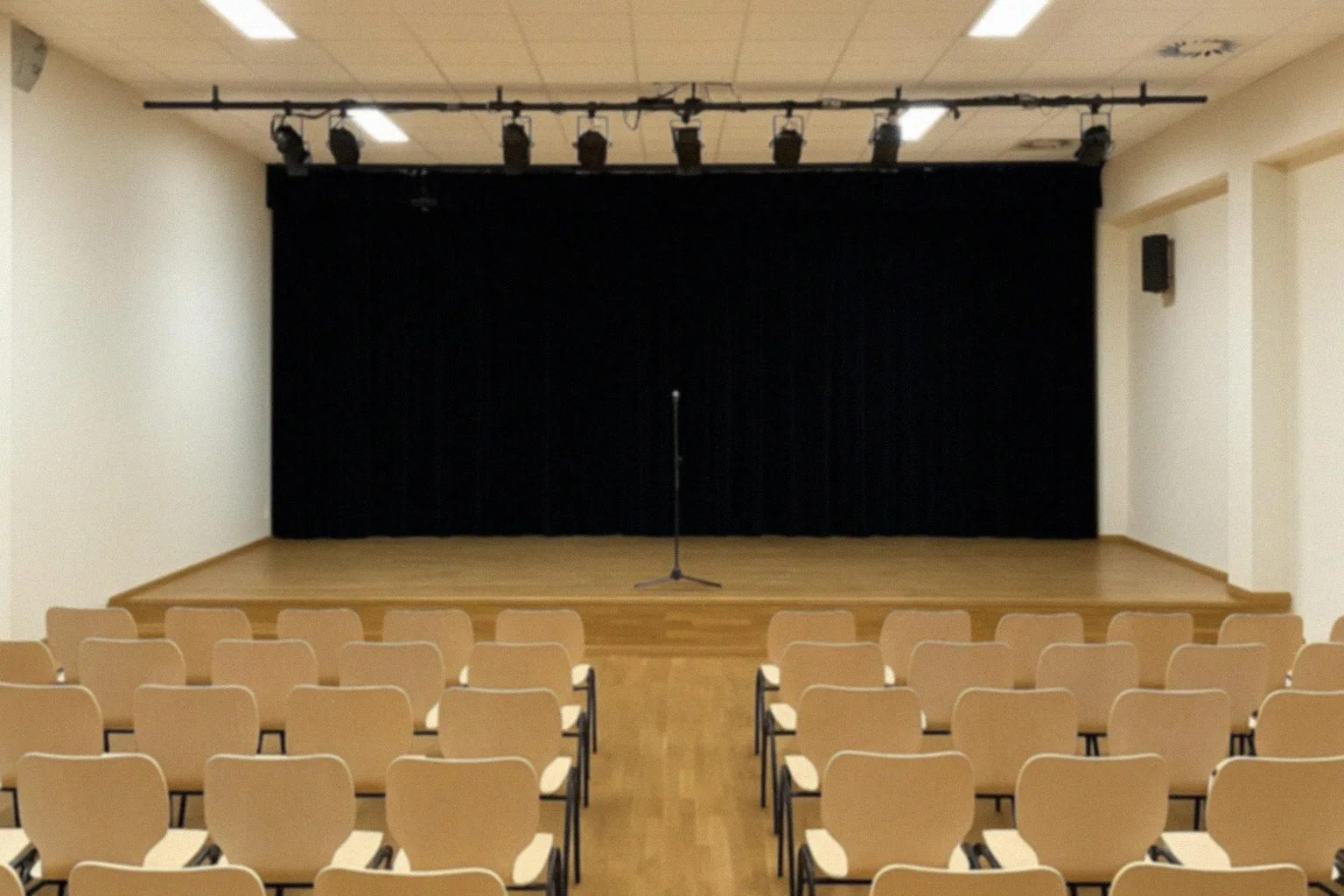 Zaproszenie do Klubu Krasnala w Żychlinie – Marzec pełen zabawy